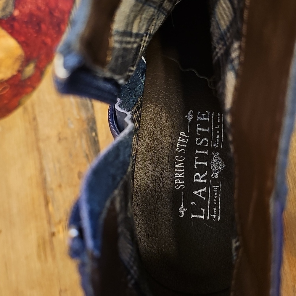 Blue Ankle Boots, Excellent Condition! - Picture 2 of 4